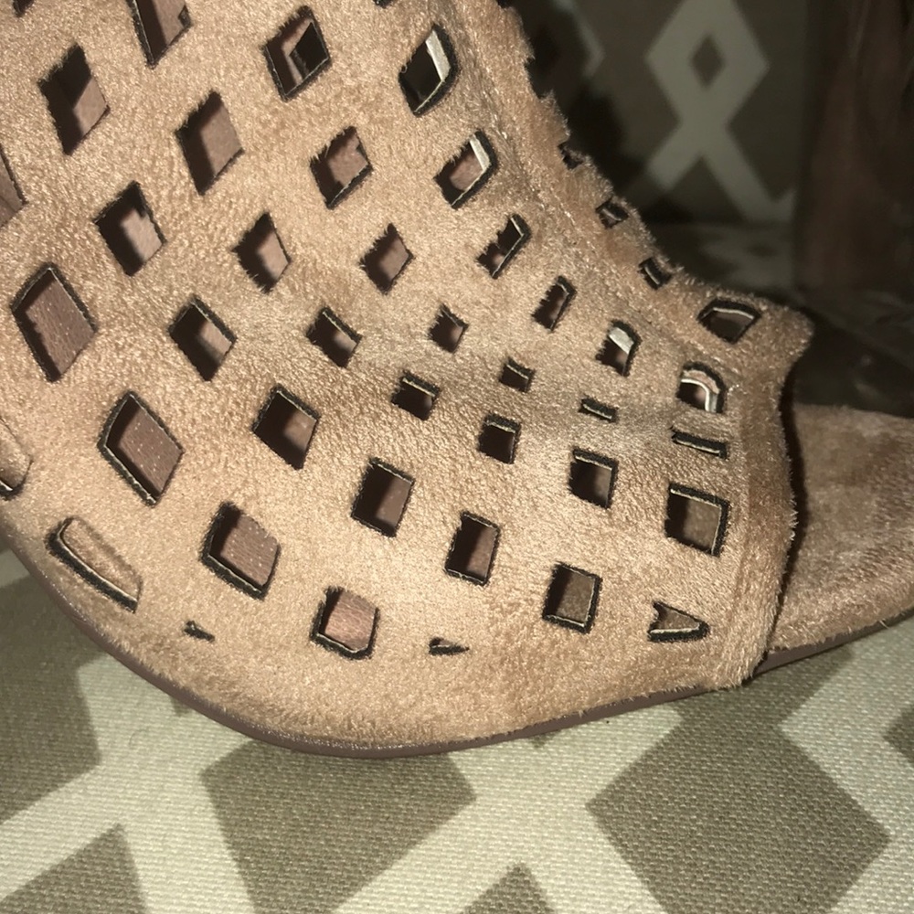 Booties - Picture 4 of 5